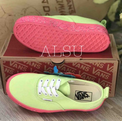 VANS Authentic Elastic Brain Wall Green Pink Sneakers Kid’s Size 11 VN0A38H4URQ