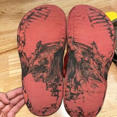 Crocs Red Black Marble Youth Size 4 Slip On Clogs