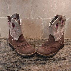 Ariat Brown White Pink Western Boots Unisex Kids Leather Pull On EU 32
