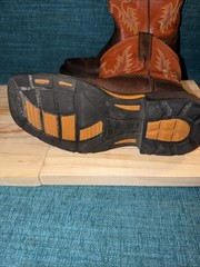 Kids Work Hog Ariat Wide Square Toe Boot Size US 2