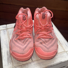 Nike Kyrie 4 Unisex Kids US 3 Pink/Black Low Top Lace-Up Athletic Sneakers