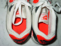 2014 Nike Air Max 90 White „Infrared“ Running Shoes! Size 6.5Y Sold As Is!