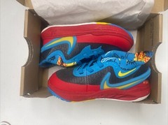 Kyrie 8 Go SE (TD) – 6c Black/Tour Yellow