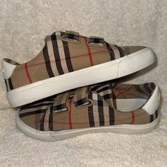Burberry Archive Beige/White Sneakers Size: 34