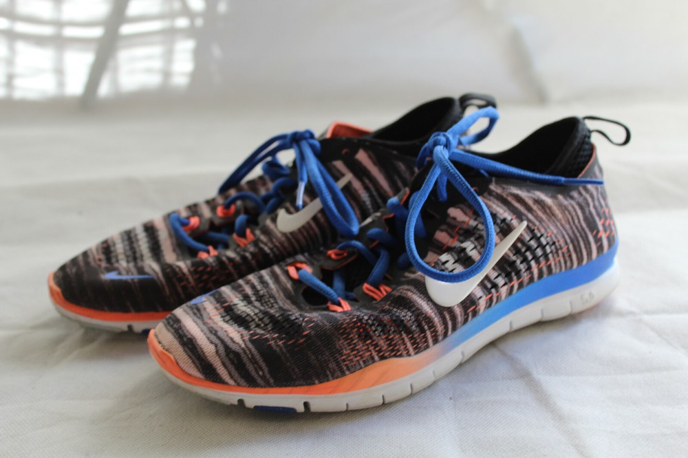 UX) SIZE 36.5 US6 NIKE FREE BLACK BLUE ORANGE TRAINERS LACE UP SHOES POST 5+FREE