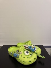 Crocs Kids Monsters Inc Mike Classic Clogs Size Junior 1 Green |210876-90H|