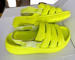 UGG Sport Yeah Slide Slingback Sandal Water Key Lime Kids Size 3 Unisex (K3)