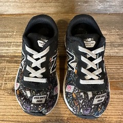 Kids New Balance Fresh Foam Arishi Black Graphic Print Sneakers Shoes Size 6 C