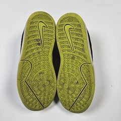 Nike SB Eric Koston Boys Kids Youth Skateborading Sneakers Shoes 11c Black Volt