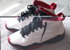 Jordan Jumpman Kids Sneakers White Black Red US 8.5 AR4430-106