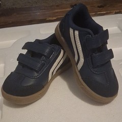 Unisex Kids Blue/White Hook & Loop Low Top Sneakers Rubber Sole US 6