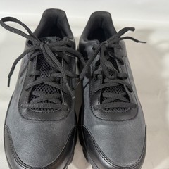Under Armour Assert 8 Ufm Syn Sneaker 6.5Y Black Unisex-Child Grade School n