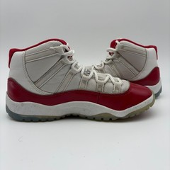 Jordan 11 Retro Cherry White Varsity Red Sneakers Size 3Y Pre-School 378039-116