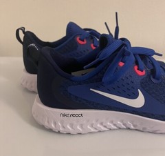 NIKE LEGEND REACT (GS) Youth Blue/White Sneaker Walking Running Shoes Size 6Y