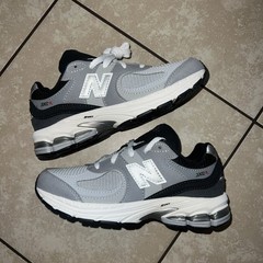 New Balance 2002R Grey Running Shoes PC2002SG Youth Sz 2Y