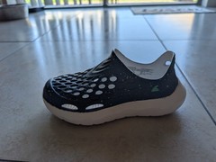 Crocs Unisex Navy Blue Slide Sandals Children’s Size 13 With Green Splatter