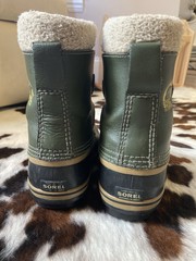 Sorel Kids Winter Boots Waterproof Size 2 Green And Black