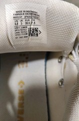 Converse Classic Chuck T Low White All Stars Junior Gold Stars Size 3.5 Youth
