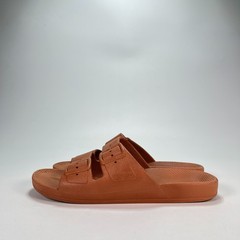 Freedom Moses Toffee Lightweight Comfort Slip On Casual Slide Sandal Youth Sz 4