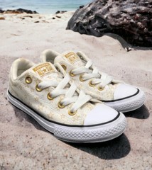 Converse Classic Chuck T Low White All Stars Junior Size 13 Fast Shipping