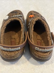 Star Wars™ x Crocs Classic Lined Chewbacca Clog – Brown J4 ( M4/W6)