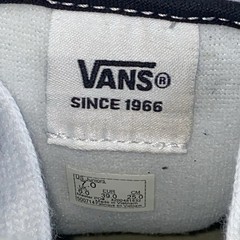 Vans Knu Skool Black True White Skate Shoes Big Kids Size 7 US Juniors 7.0 EUR 3
