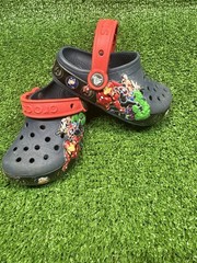 Crocs Kids Marvel Avengers Clog Sandals Size C 9 Slip On Superheroes B102