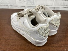 Nike Air Max 90 White Athletic Sneaker Shoes – CD6864-100 Kid’s US Size 6.5Y