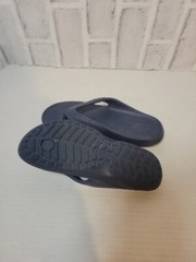 Crocs Iconic Comfort Flip Flops Blue Juniors Size 1 Unisex