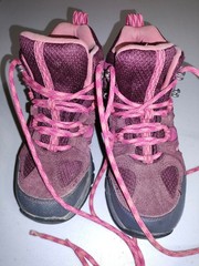 L.L. Bean Kids Size 1 Hiking Boots Black Cherry
