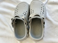 Crocs Echo Clog Atmosphere Light Gray Kids J3 Youth 3 Lightweight Comfort Slide