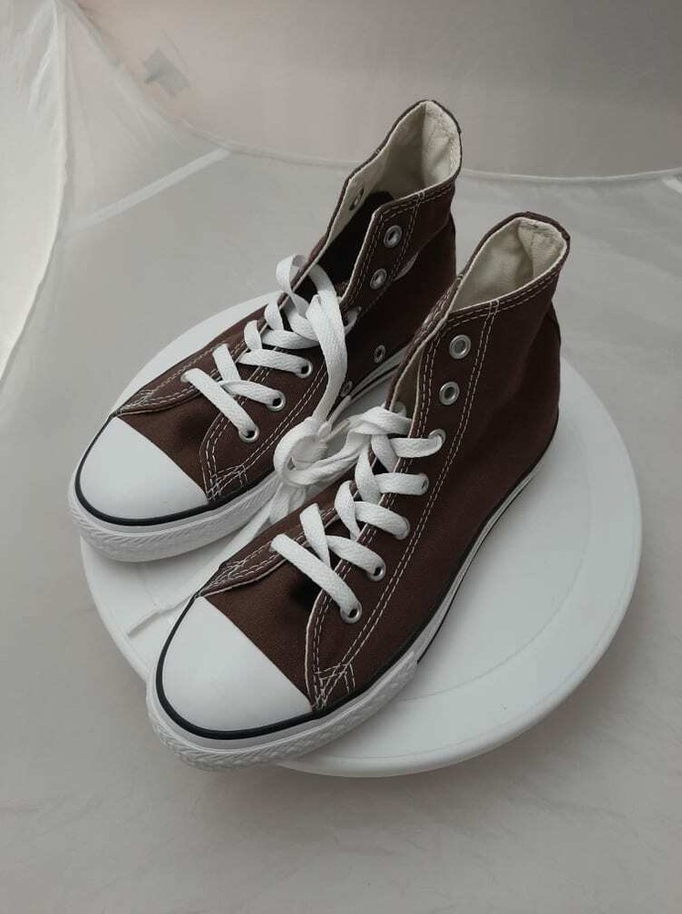 New! Converse Chuck Taylor All Star High Top Shoes Brown KID US Sz 12 1/2-EUR 30