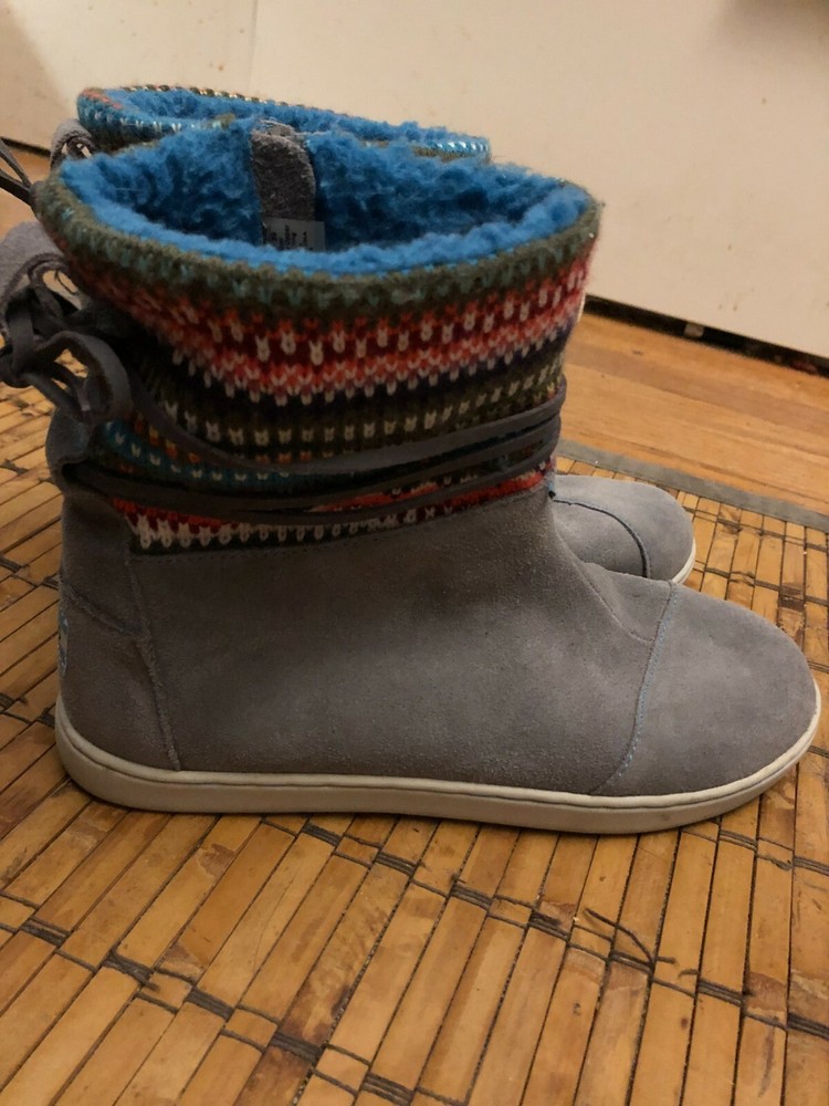 Toms „Nepal“ grey suede & multi-color fabric boots youth size 6 Euro 39