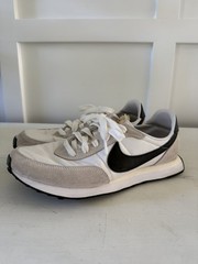 Nike Waffle Trainer 2 Low White Sail DC6477-100 size 6.5 Y