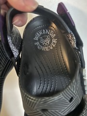 Crocs Black Panther Wakanda Forever Sandal unisex (women’s 6/mens4)