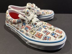 Vans Off The Wall x Where’s Waldo? Era Postage Shoes US Kids Youth Sz 1.0