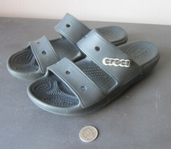 Black rubber Two-strap CROCS SLIDE SANDALS Youth teens size Men 5 Women 7 Charms