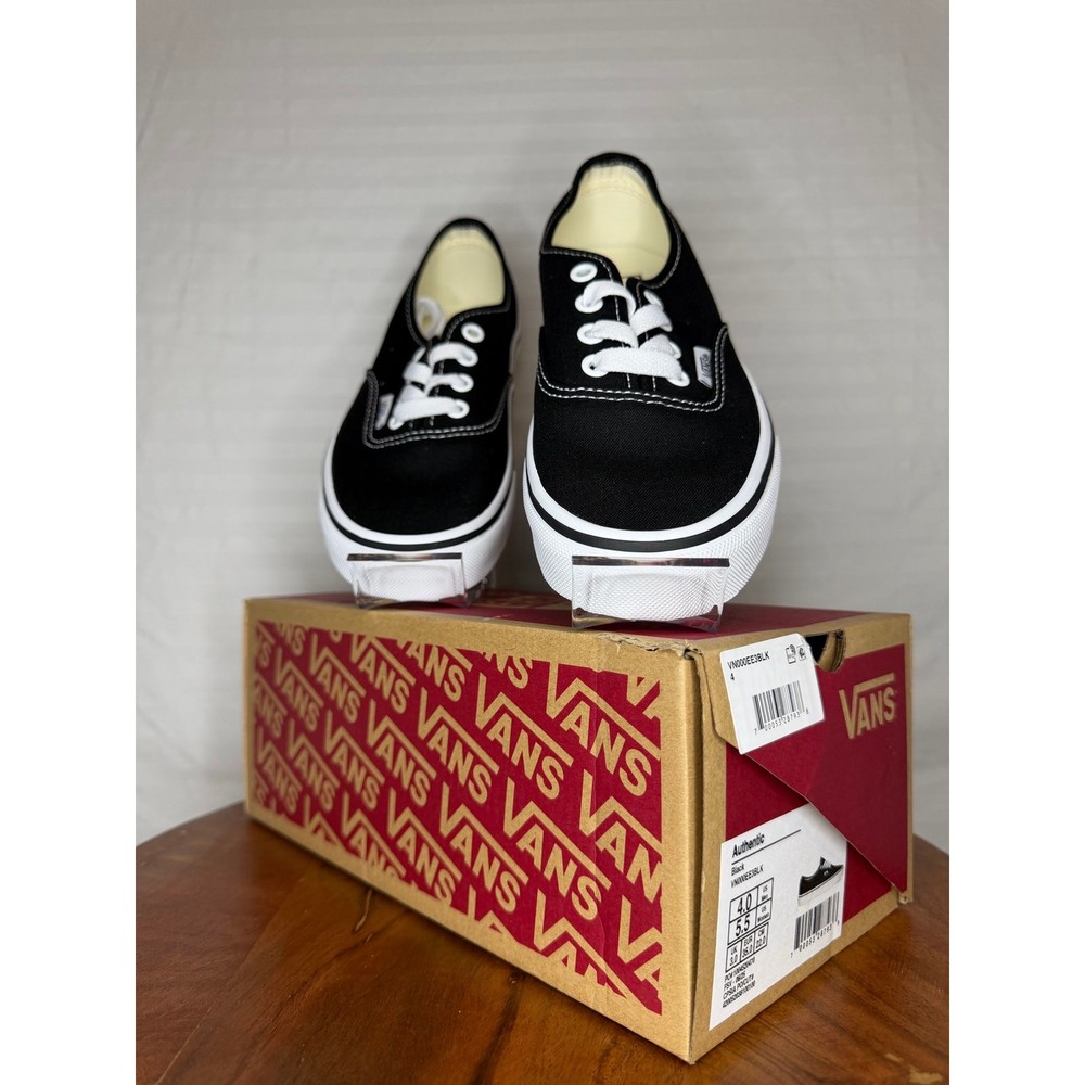 Vans Authentic Black/True White Skate Shoes Youth 4Y Unisex Kids NWT