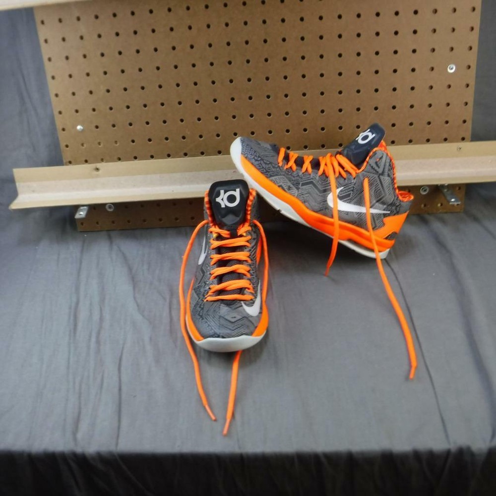 Nike KD Kevin Durant BHM Multi Color size 5Y 555641 003 used nice shape
