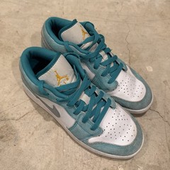 Air Jordan 1 Low SE (GS) Emerald D08244 301 Size 6Y