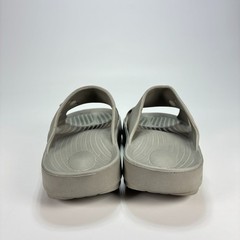 Neutral Grey Lightweight Slip On Recovery Slide Sandals Youth Size US 7 EU 23