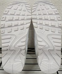 Big Kid’s Nike Air Max 90 LTR White/White-Metallic Silver (GS) (CD6864 100) –