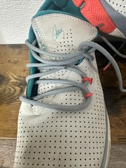 Under Armour Steph Curry 3ZERO Basketball Sz 6 Youth 3022117-101 Gray Teal