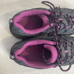 Merrell Big Kid’s Size 2.5 MOAB 3 Granite Berry Low Hiking Shoes