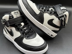 Size 1 – Stüssy x Nike Air Force 1 Mid in a black and white Kids Shoes 🐼