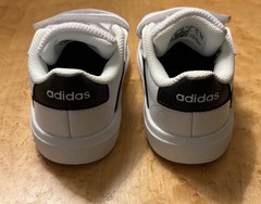 adidas GW6527 White Black Hook & Loop Sneakers Unisex Kids Size 4K