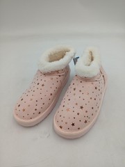 Stride Rite Shearling Style Slippers Kids Size 4 Pink Star Faux Fur Lined Elsy