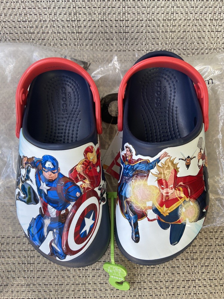 Crocs Kids Superhero Clog Marvel Avengers Patch Size J1 Unisex