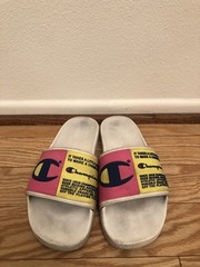 Champion IPO Slides Sandals White/Pink/Yellow Youth 7