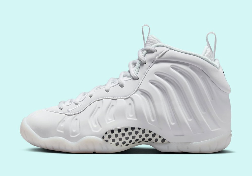 Nike Air Foamposite Little Posite One GS Triple White HQ1959-100 6Y = 7.5 Women